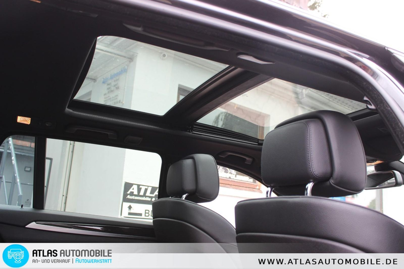 BMW 530 d xDrive Leder=NAVI=XENON=HUD=PANO=PDC V+H — photo 2