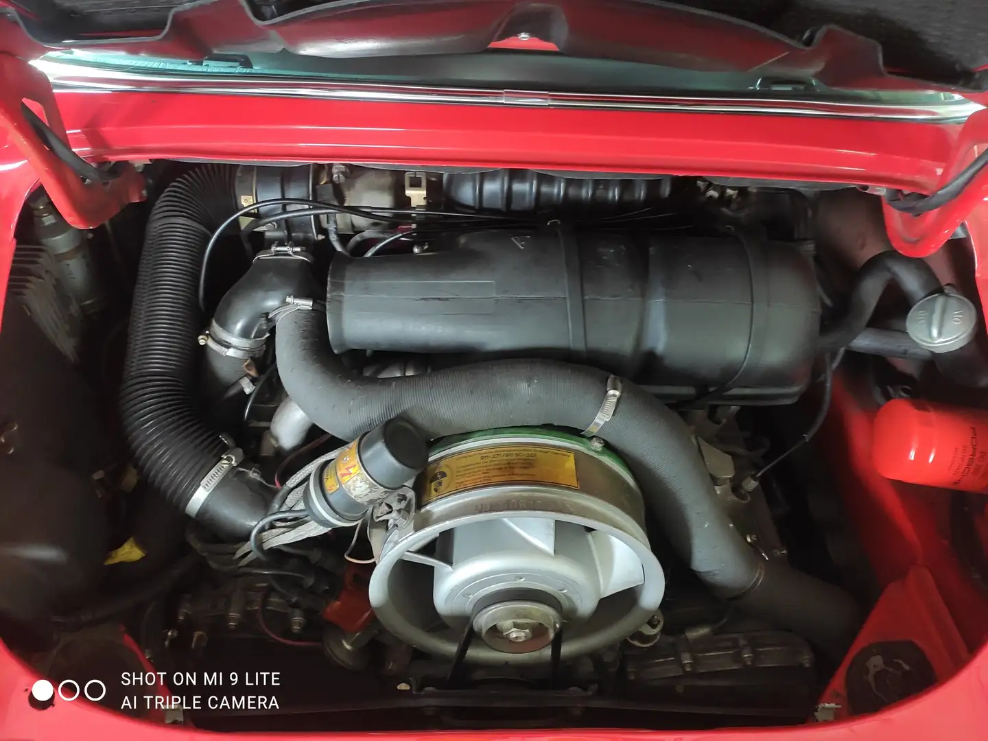 Porsche 911 Targa Rosso - 2