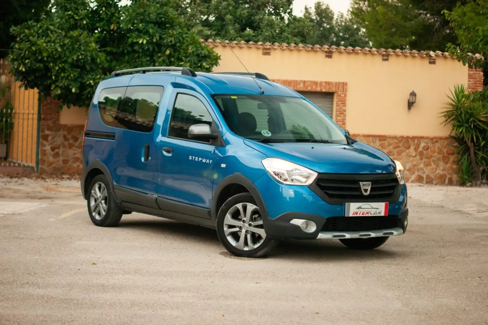 Dacia Dokker Stepway dCi 90 Azul - 1