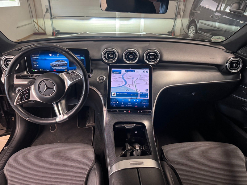 Mercedes-Benz C 180 Hybrid Limousine Avantgarde AMG Line — photo 12