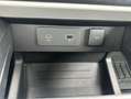 Land Rover Defender 110 D250 X-Dynamic SE aktives Sperrdiffer Grau - thumbnail 33