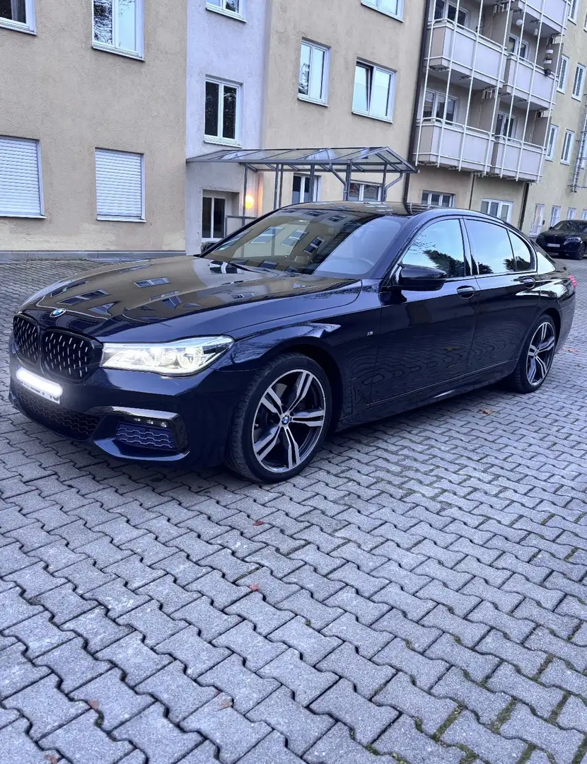 BMW 740 740d xDrive - 2
