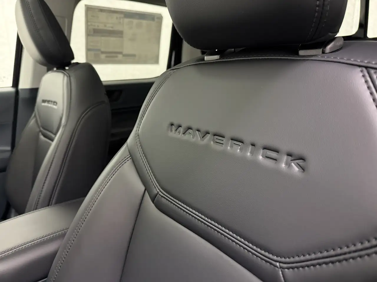 Ford Maverick снимка Ford Maverick