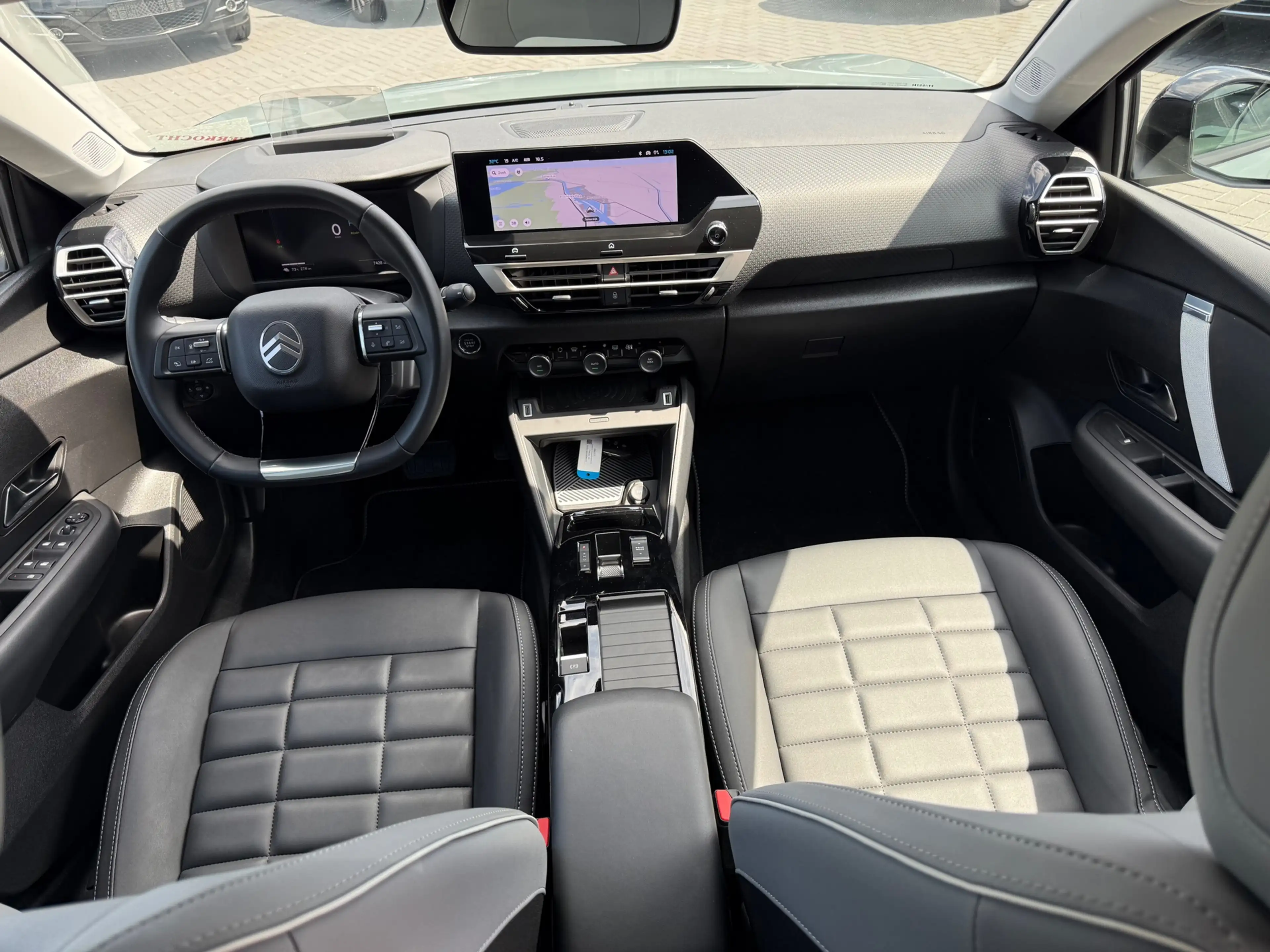Citroen E-C4 Electric MAX 156 EXTENDED RANGE 54KWH 360CAM HEAD UP LEER — photo 5