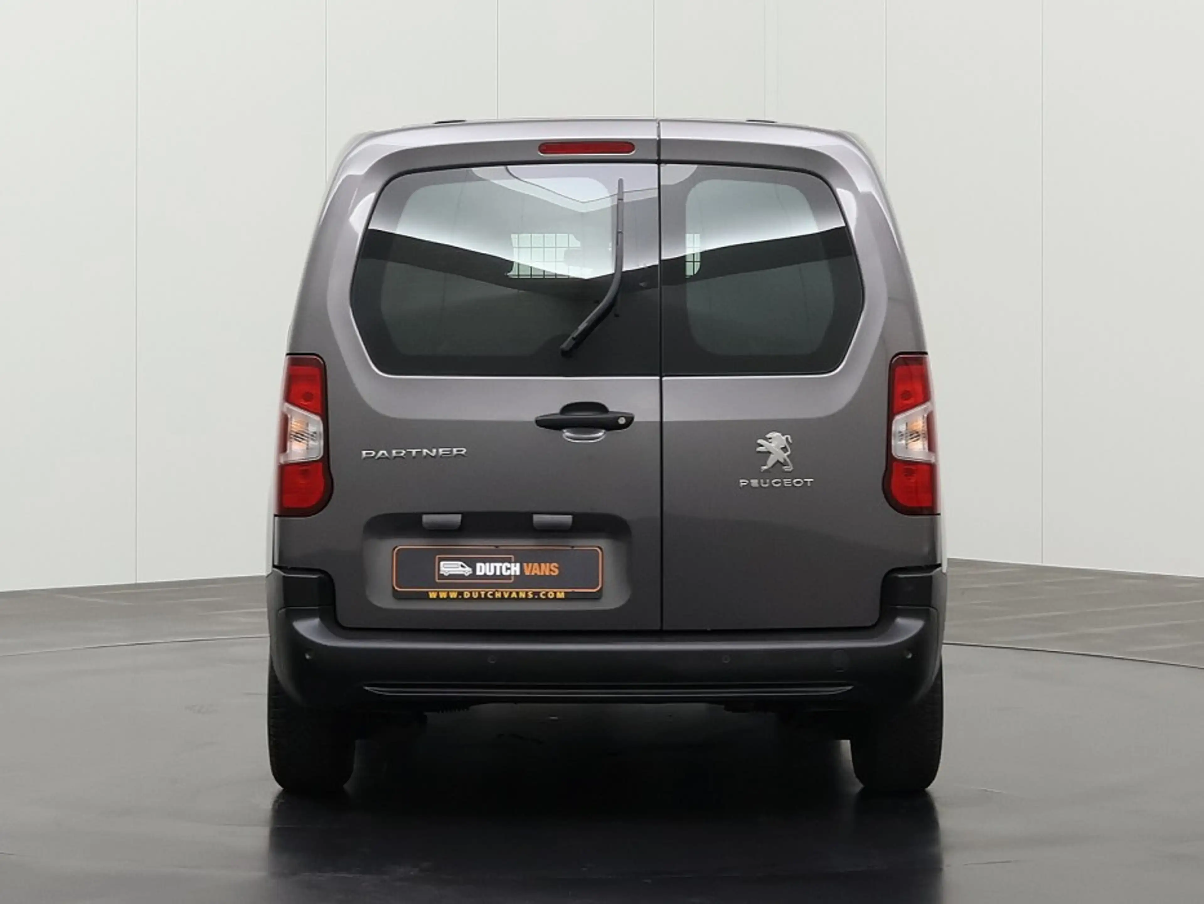Peugeot Partner 1.5HDi | 3-Persoons | Navigatie | Multimedia | Air — photo 11