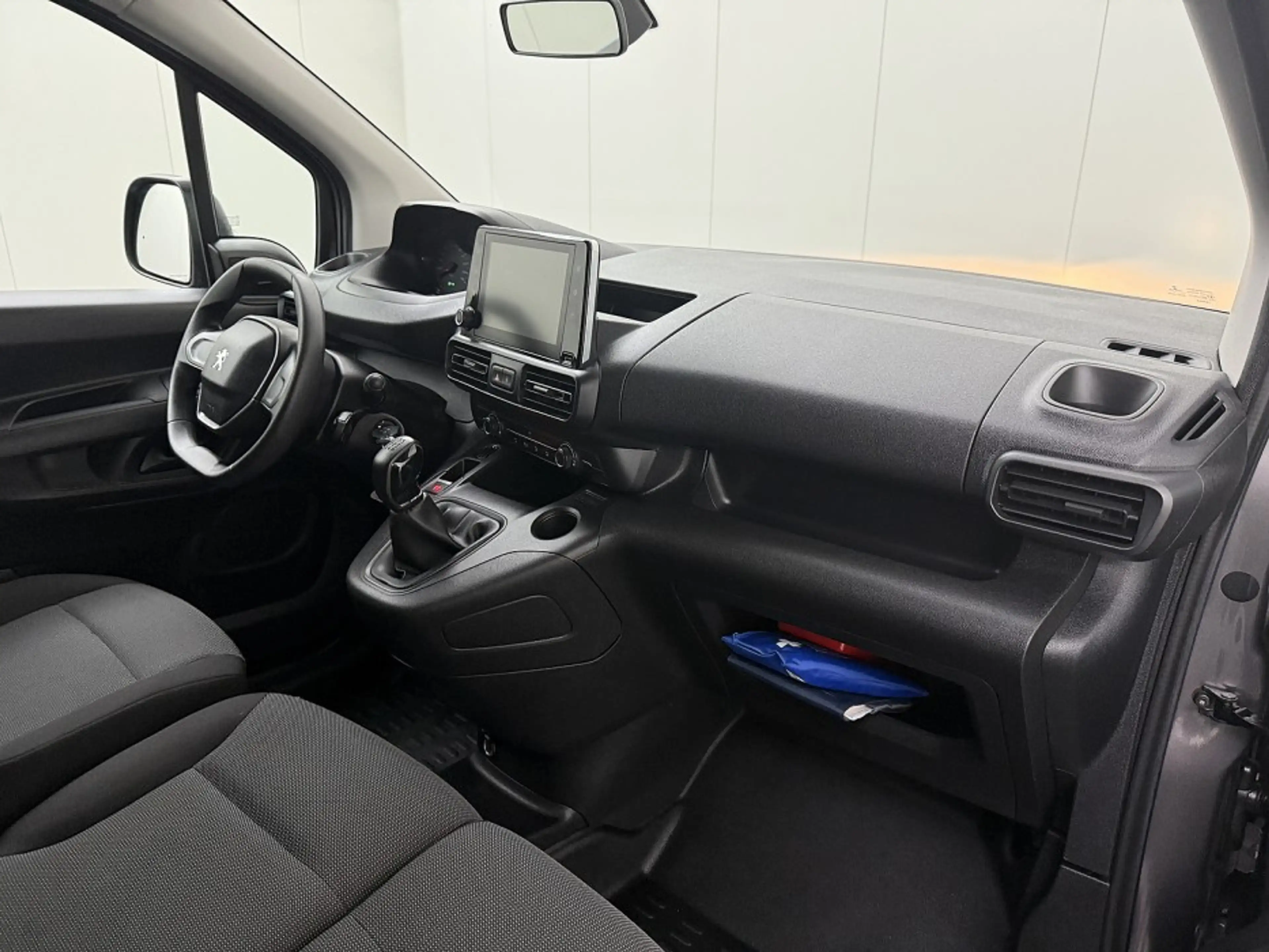 Peugeot Partner 1.5HDi | 3-Persoons | Navigatie | Multimedia | Air — photo 20