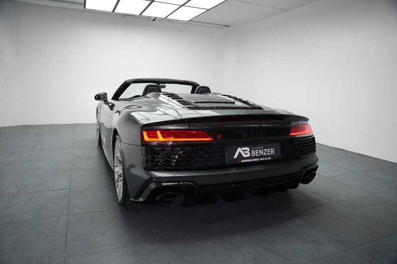 Audi R8 Spyder 5.2 FSI quattro performance/FULL-CARBON — photo 11