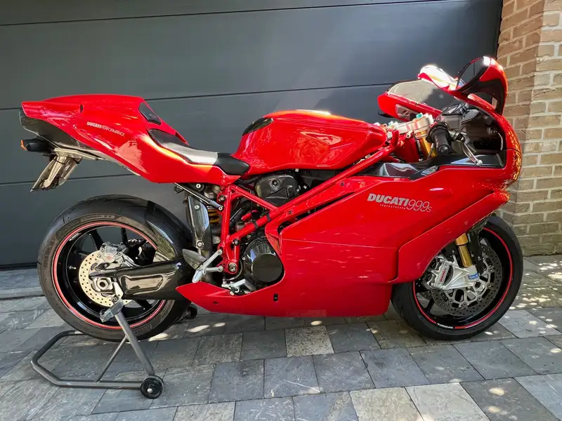Ducati 999 - foto 2