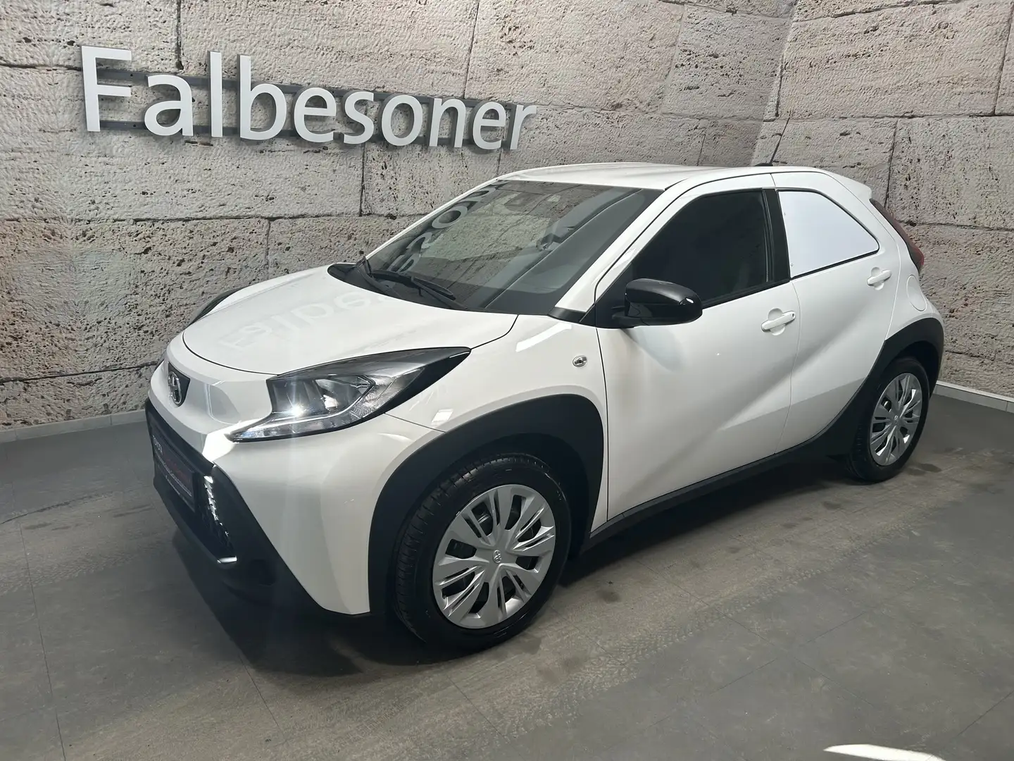 Toyota Aygo X LKW  Vorsteuer Blanc - 2