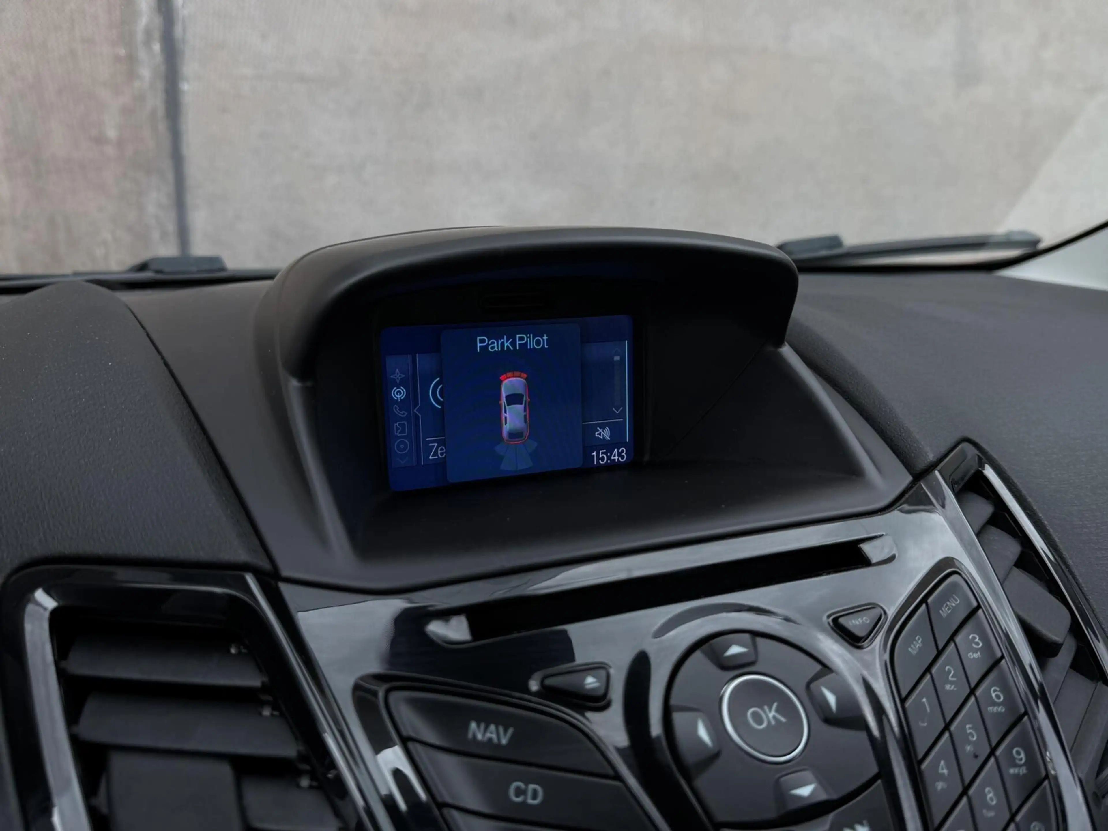 Ford Fiesta 1.0 EcoBoost Titanium | Navigatie | Cruise control — photo 13