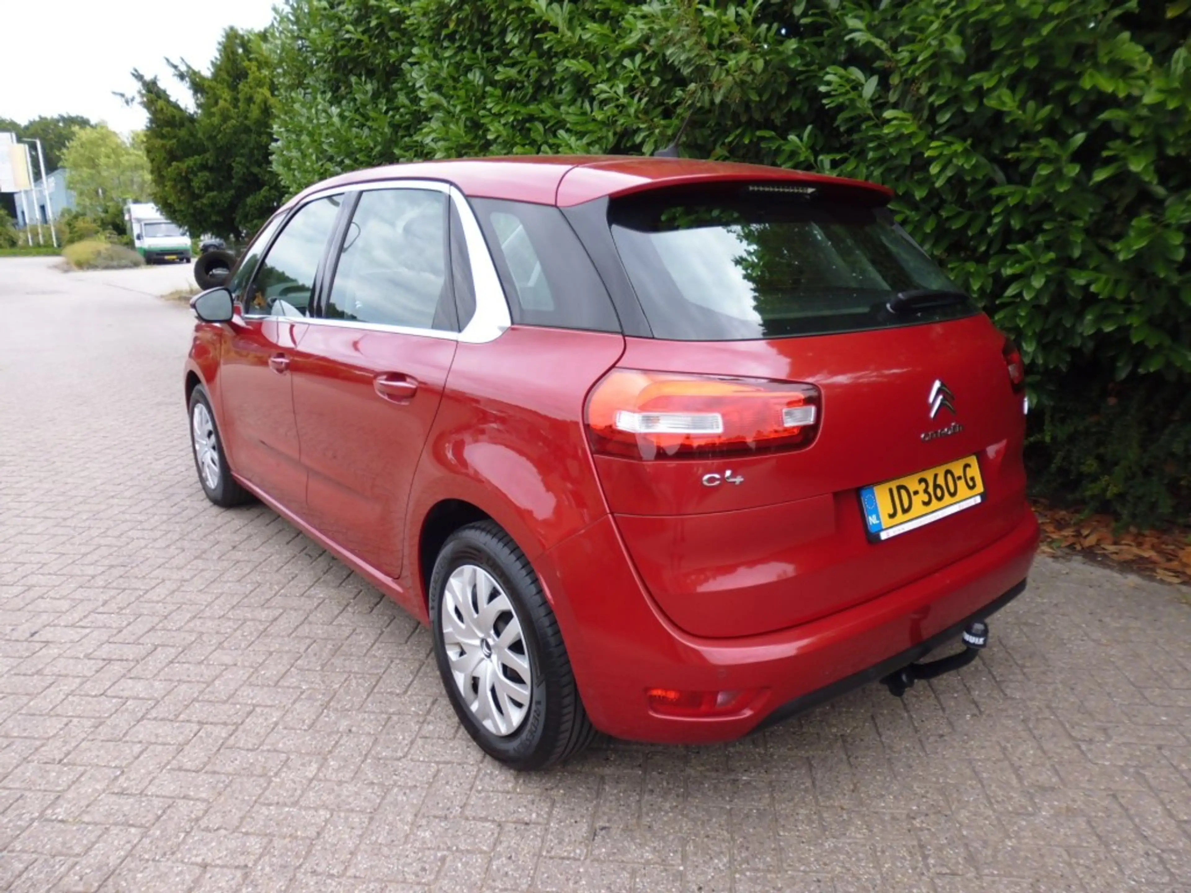 Citroen C4 Picasso 1.2 PureTech Selection 130 pk CRUISE NAVI ESP PDC — photo 3