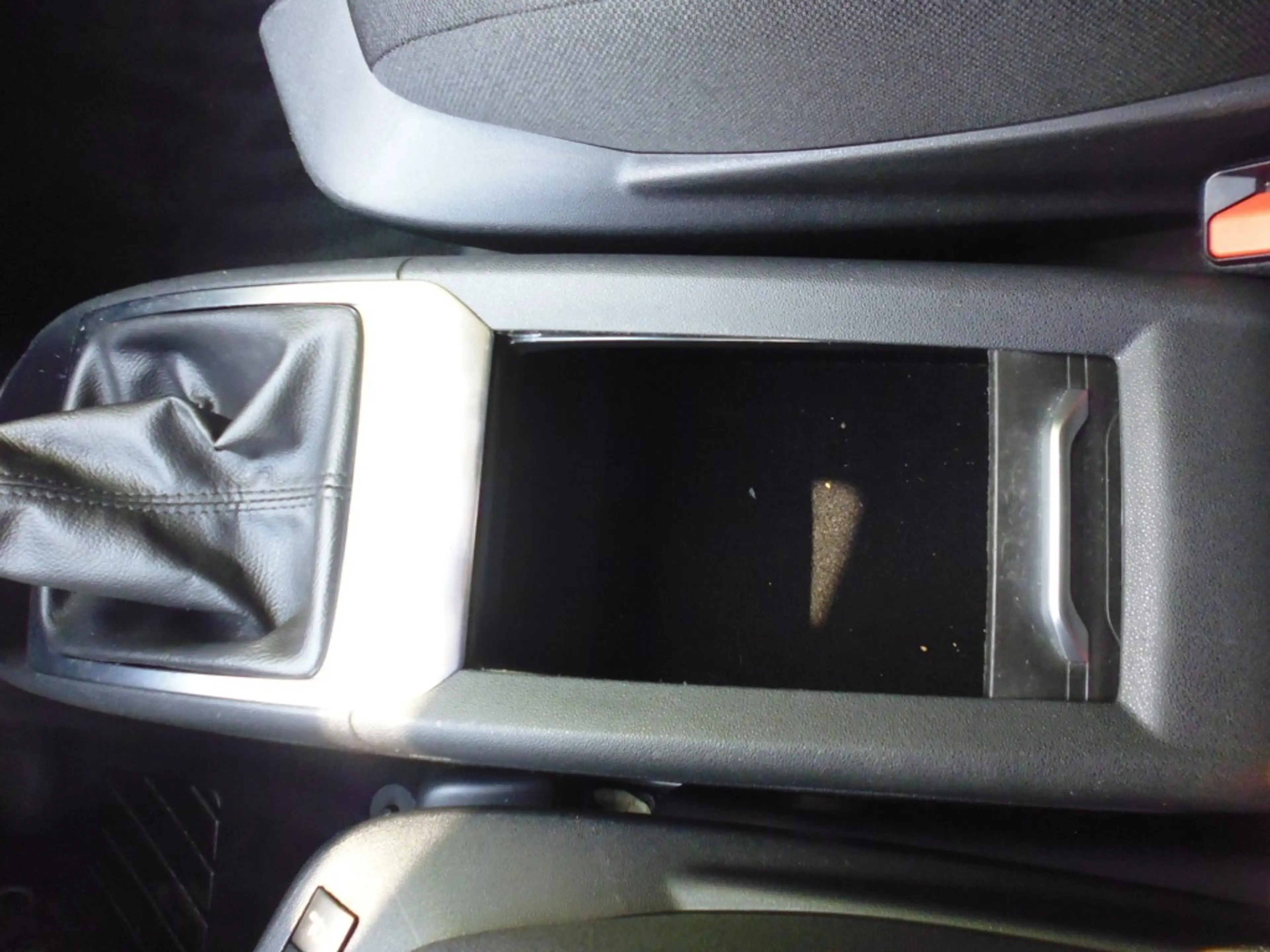 Citroen C4 Picasso 1.2 PureTech Selection 130 pk CRUISE NAVI ESP PDC — photo 13