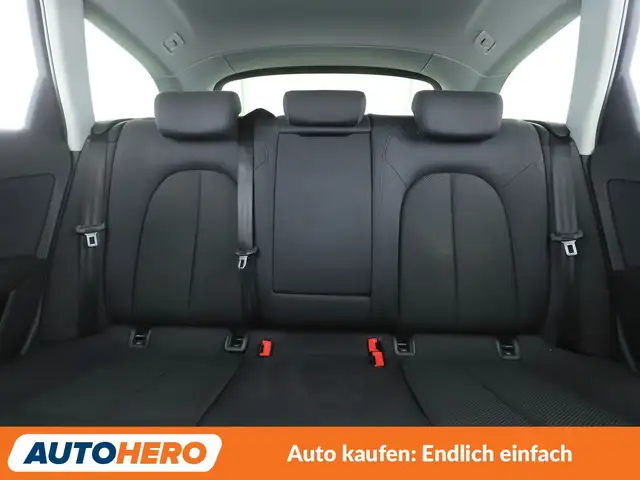 Audi A6 view 15
