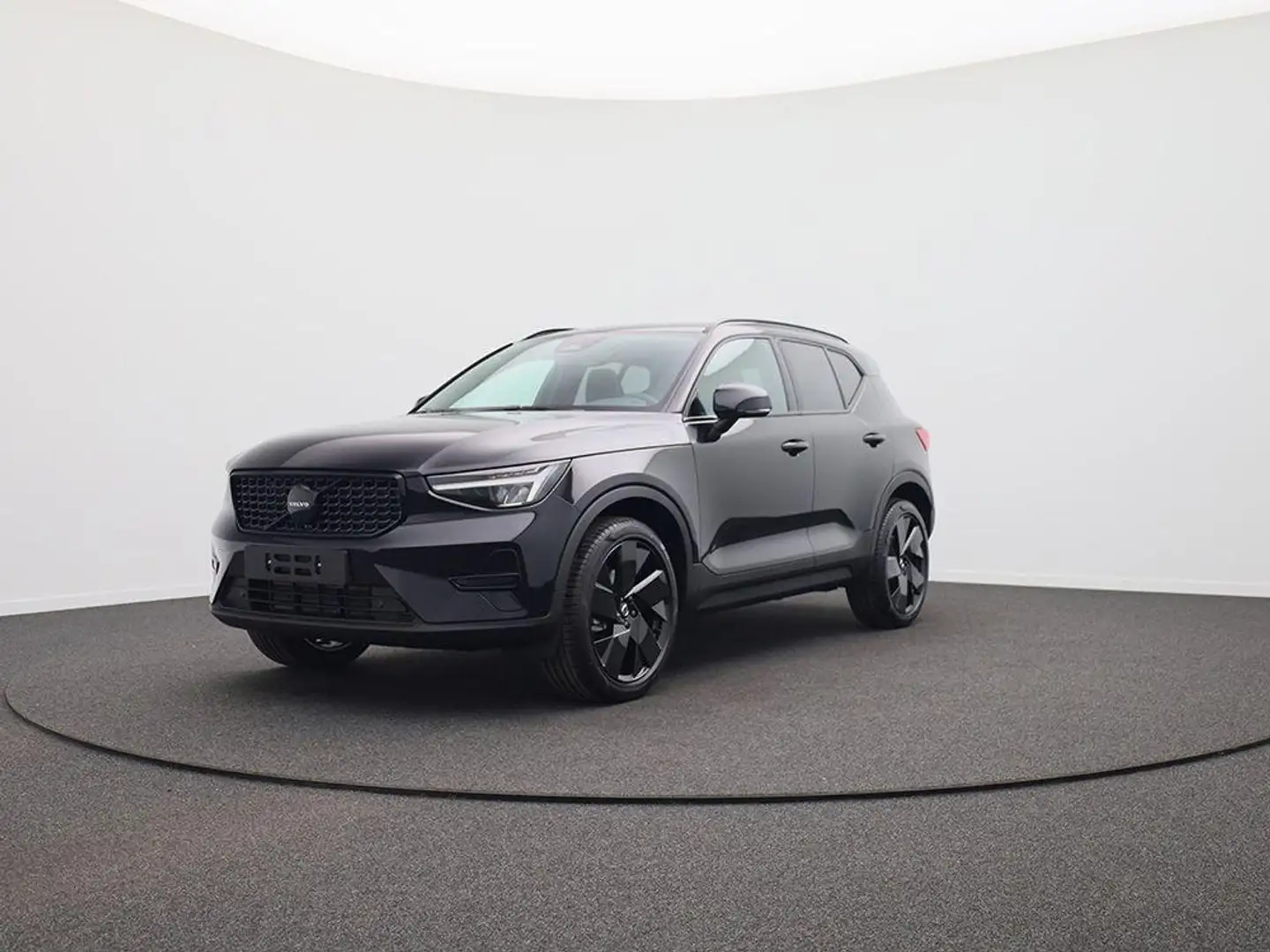 Volvo XC40 2.0 Black Edition Plus B4 Mild-Hybrid 197PS Aut... Schwarz - 1
