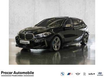 M135i xDrive Aut Nav LED Pano HiFi Komfzg PDC 18"