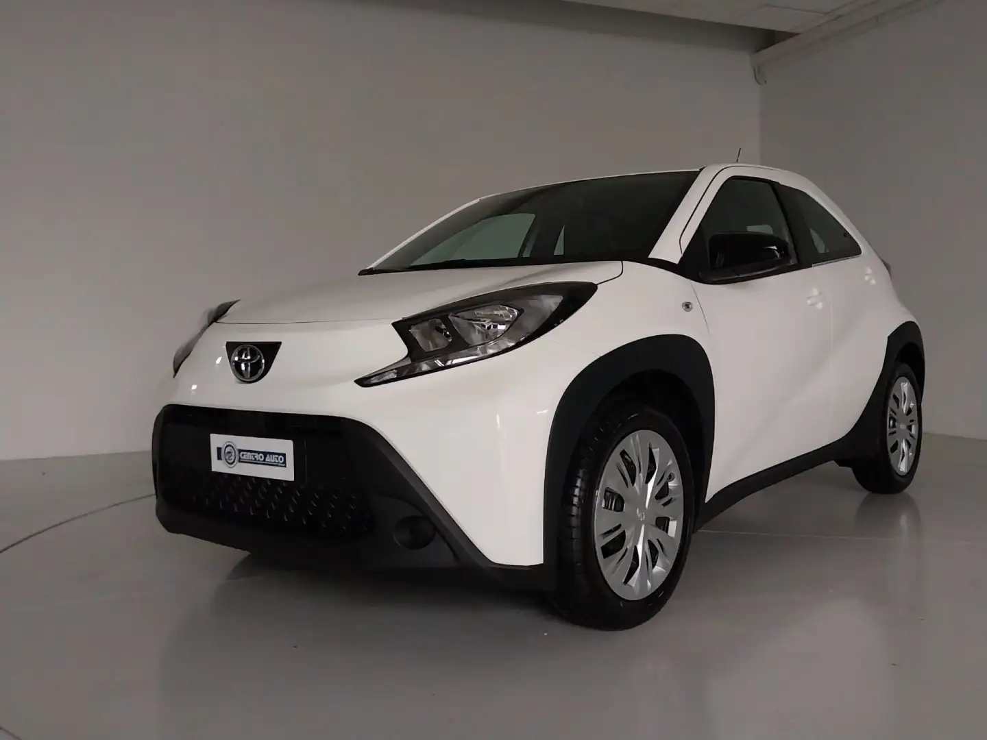 Toyota Aygo X 1.0 VVT-i 72 CV 5 porte Active Blanco - 2