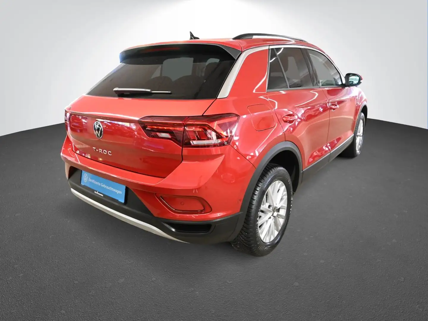 Volkswagen T-Roc 1.5 TSI Automatik Life LED PDC SzHzg ACC Rot - 2