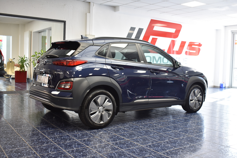 Hyundai KONA Premium Elektro Navi Leder LED Kam SOH 94,1 — photo 2