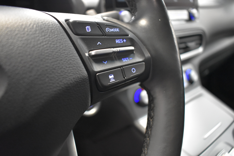 Hyundai KONA Premium Elektro Navi Leder LED Kam SOH 94,1 — photo 13