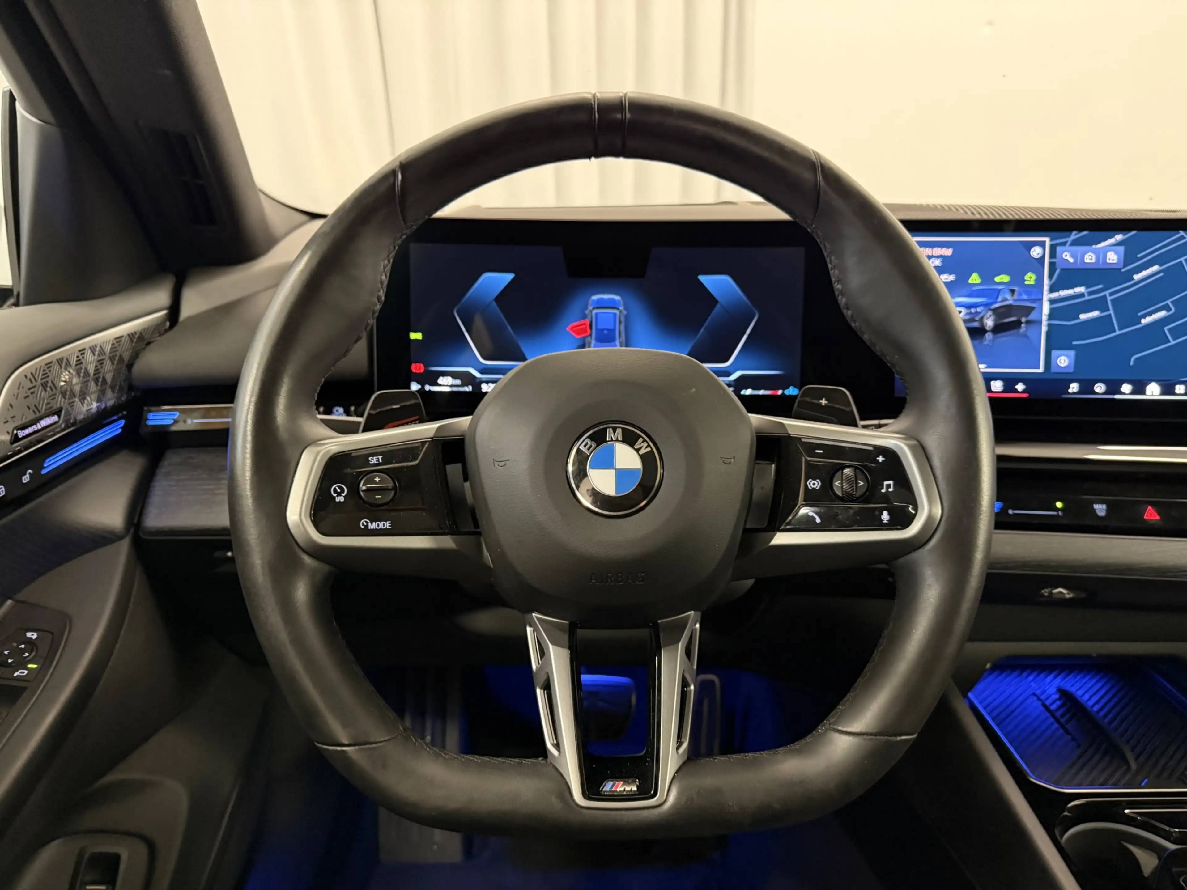 BMW 540 d xDrive *M-Sport PRO / Sitzlüftung / HUD* — photo 10