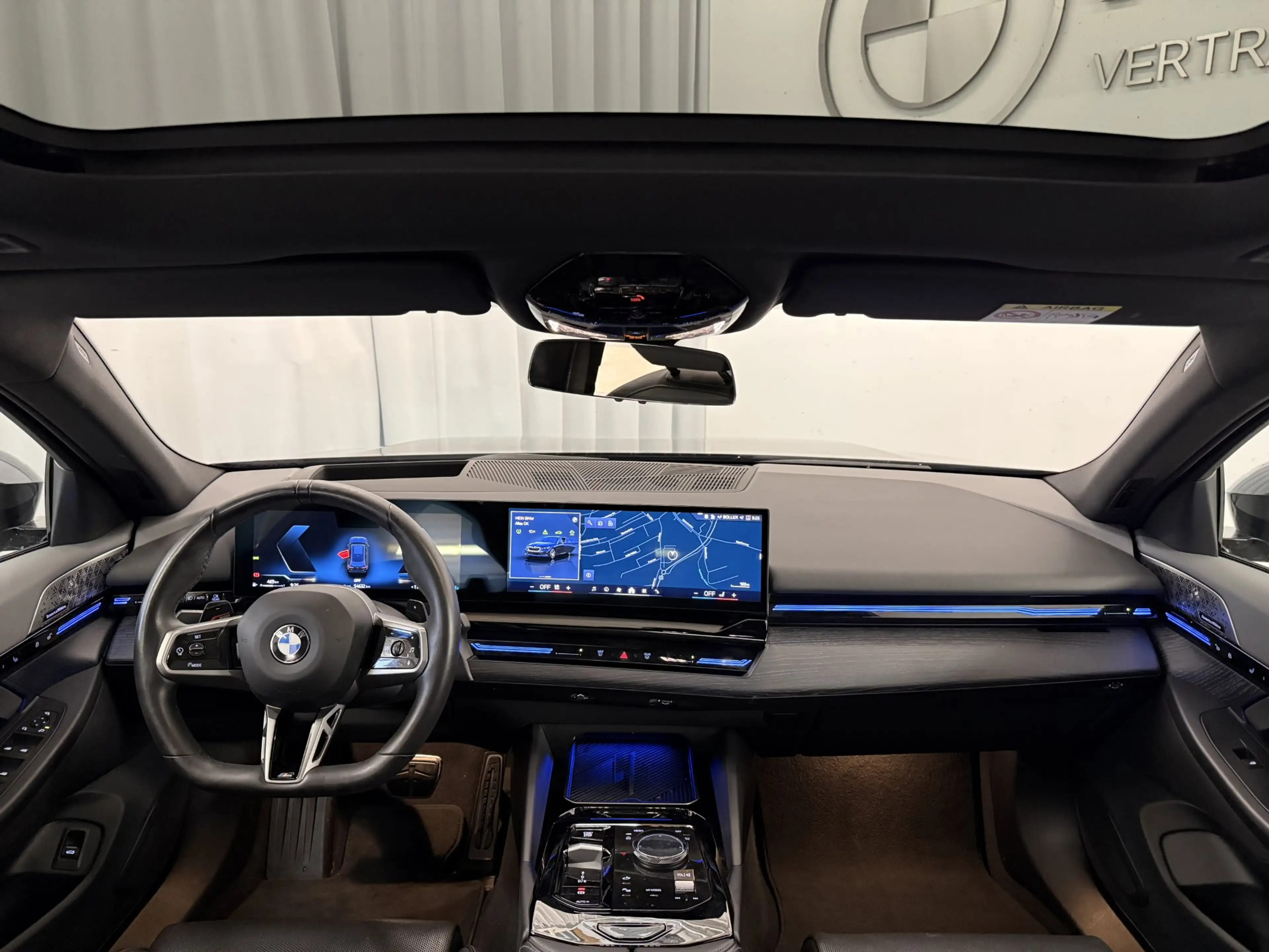BMW 540 d xDrive *M-Sport PRO / Sitzlüftung / HUD* — photo 9