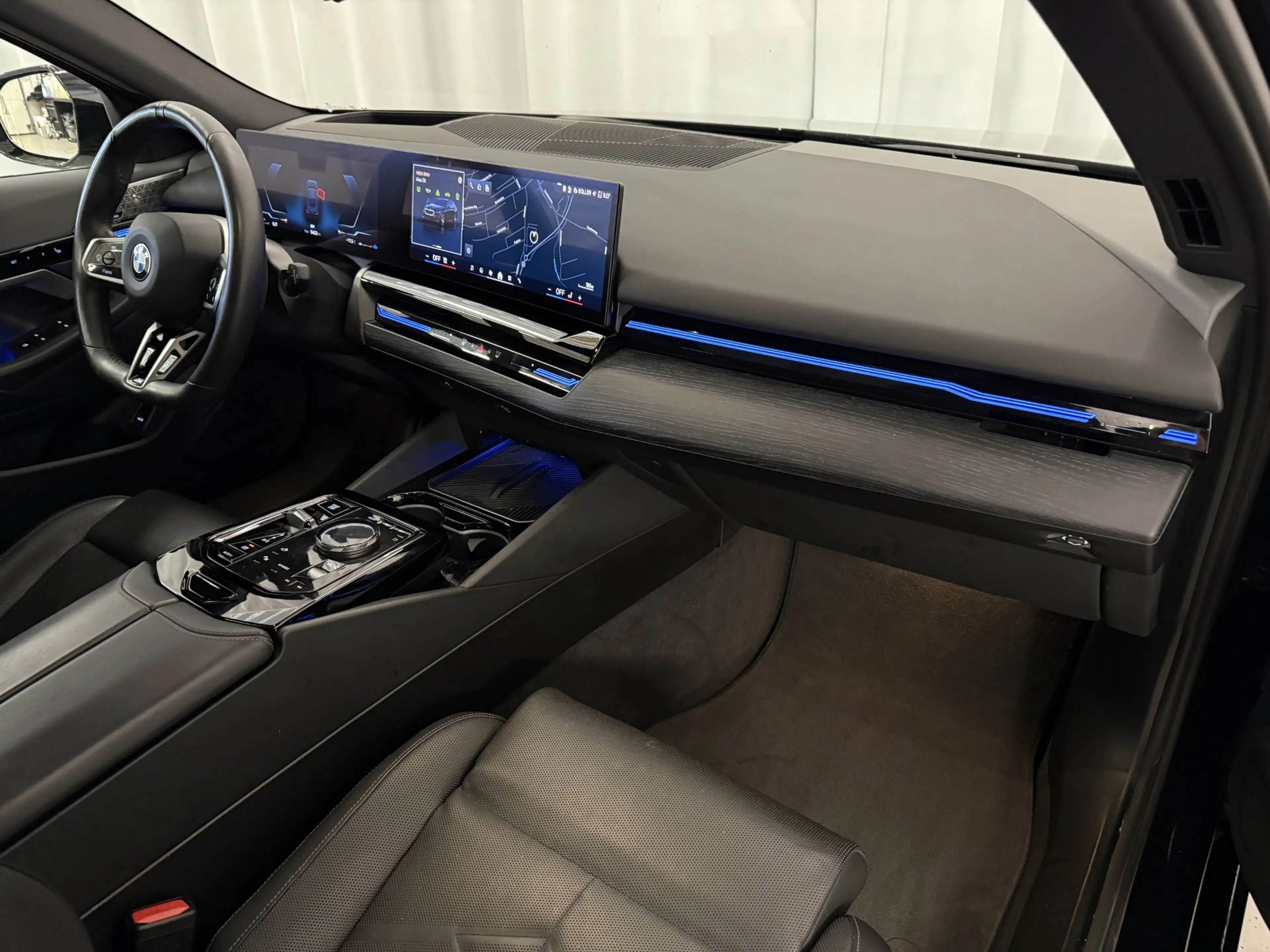 BMW 540 d xDrive *M-Sport PRO / Sitzlüftung / HUD* — photo 8