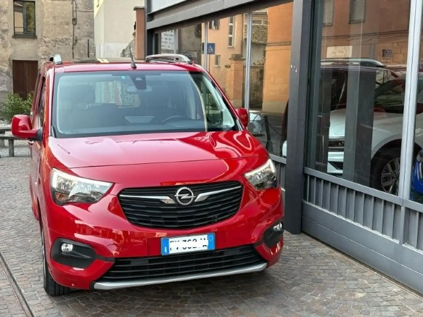 Opel Combo Life 1.2 Turbo Innovation - Gancio Traino Rosso - 2