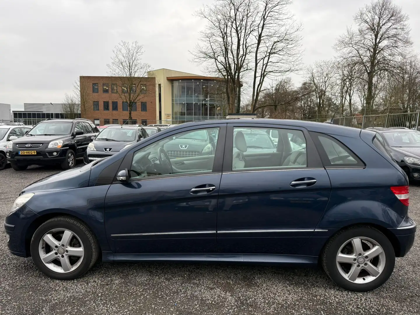 Mercedes-Benz B 200 CDI/AUT/PSENSOR/TREKHAAK/TOPPERTJE Albastru - 2