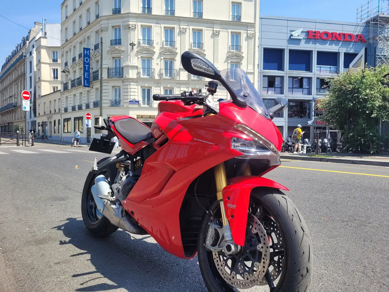 Ducati SuperSport