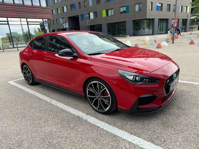 Imagine Hyundai i30 2.0 T-GDI N Performance