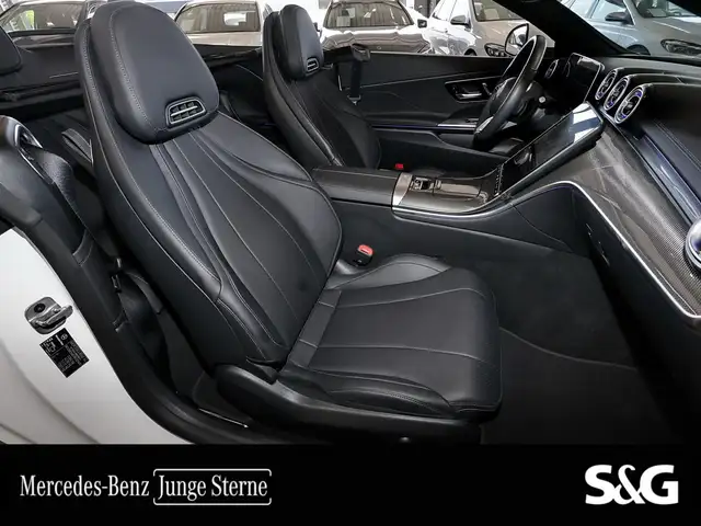 Mercedes-Benz Cle view 5