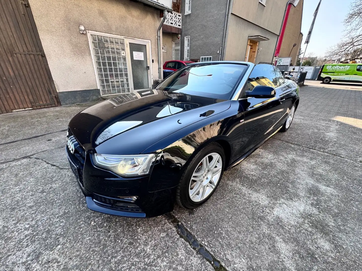 Audi A5 Cabriolet  quattro 2 x S-Line Teilleder Schwarz - 1