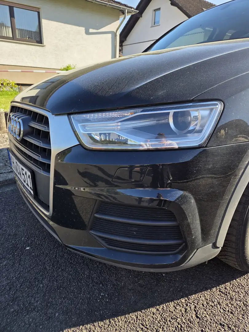 Audi Q3 2.0 TDI Schwarz - 2