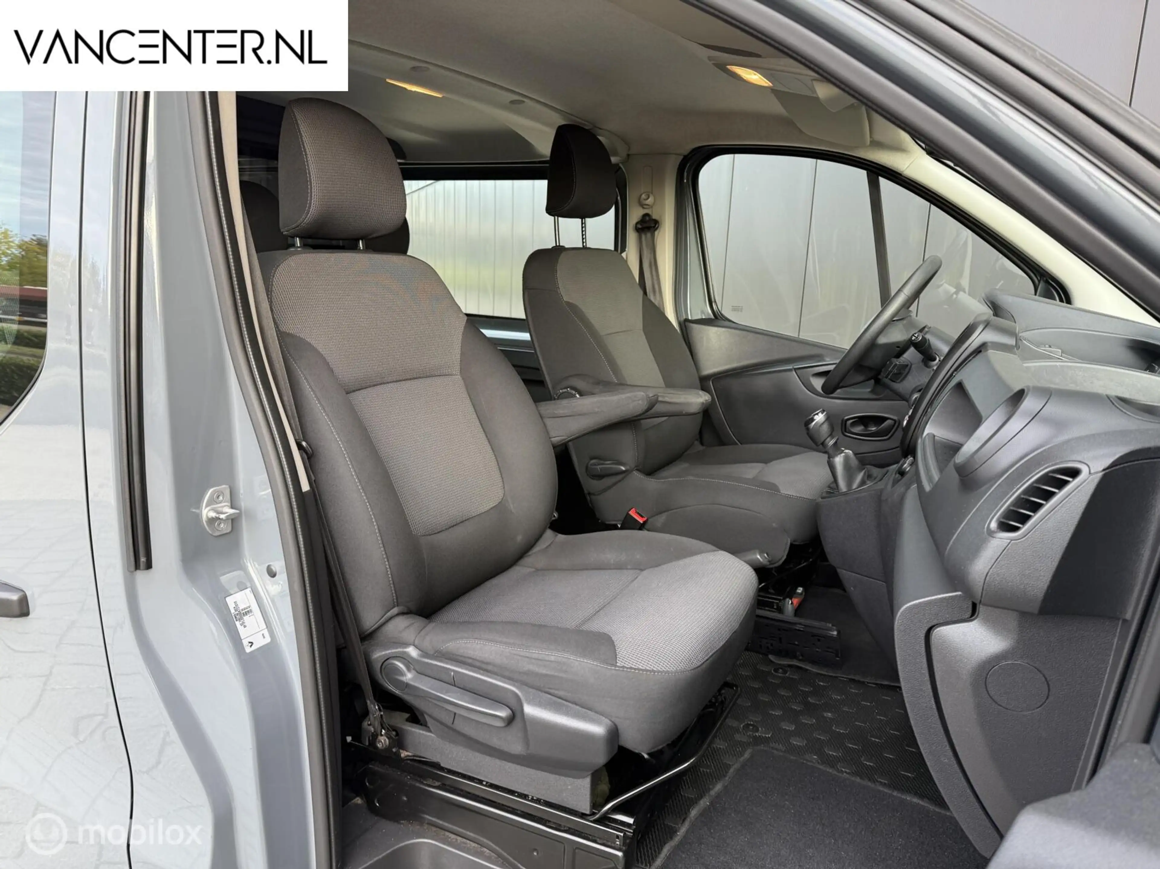 Renault Trafic bestel 1.6 dCi 95 T29 L2H1 DC Comfort — photo 6