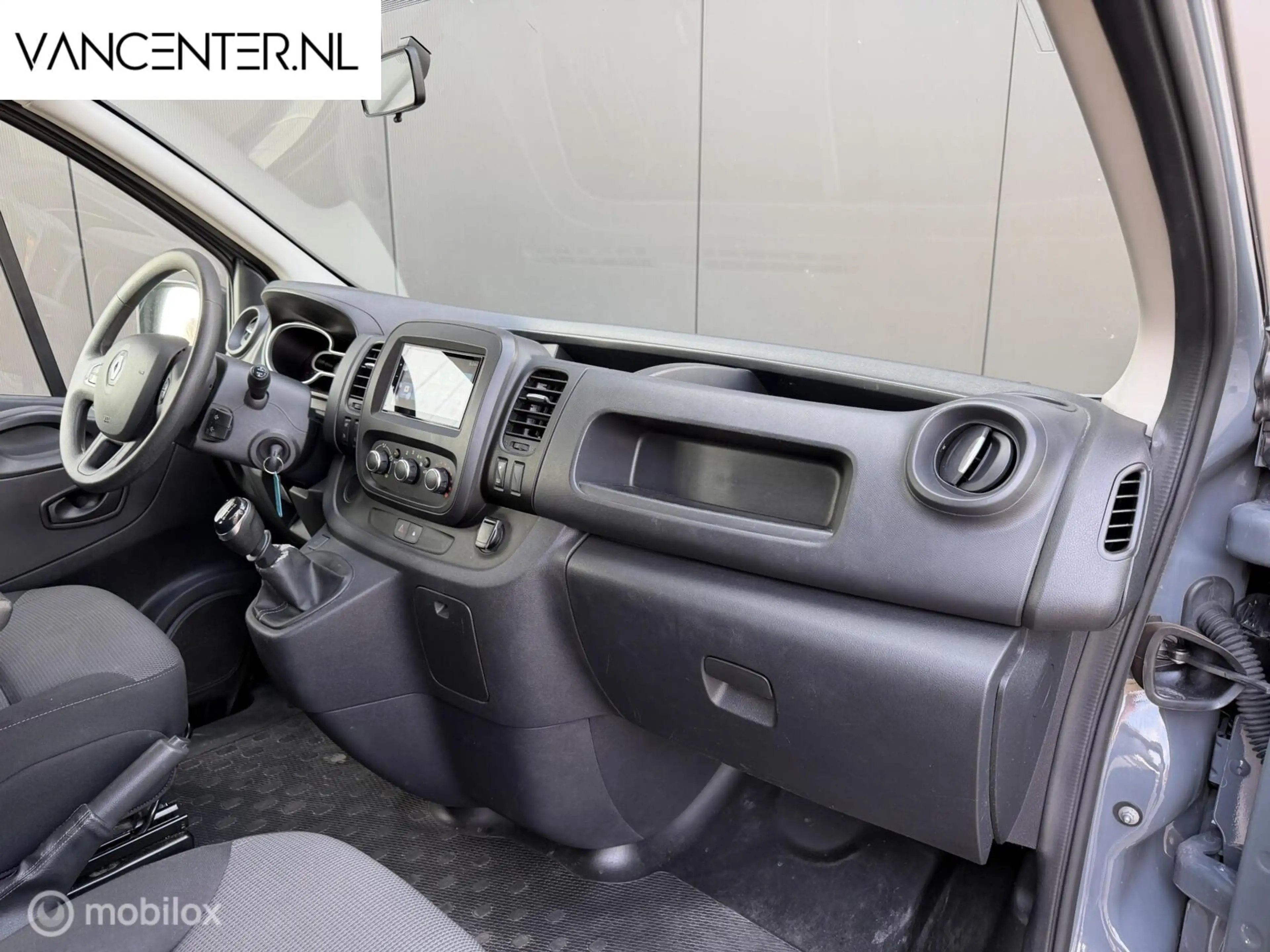 Renault Trafic bestel 1.6 dCi 95 T29 L2H1 DC Comfort — photo 11