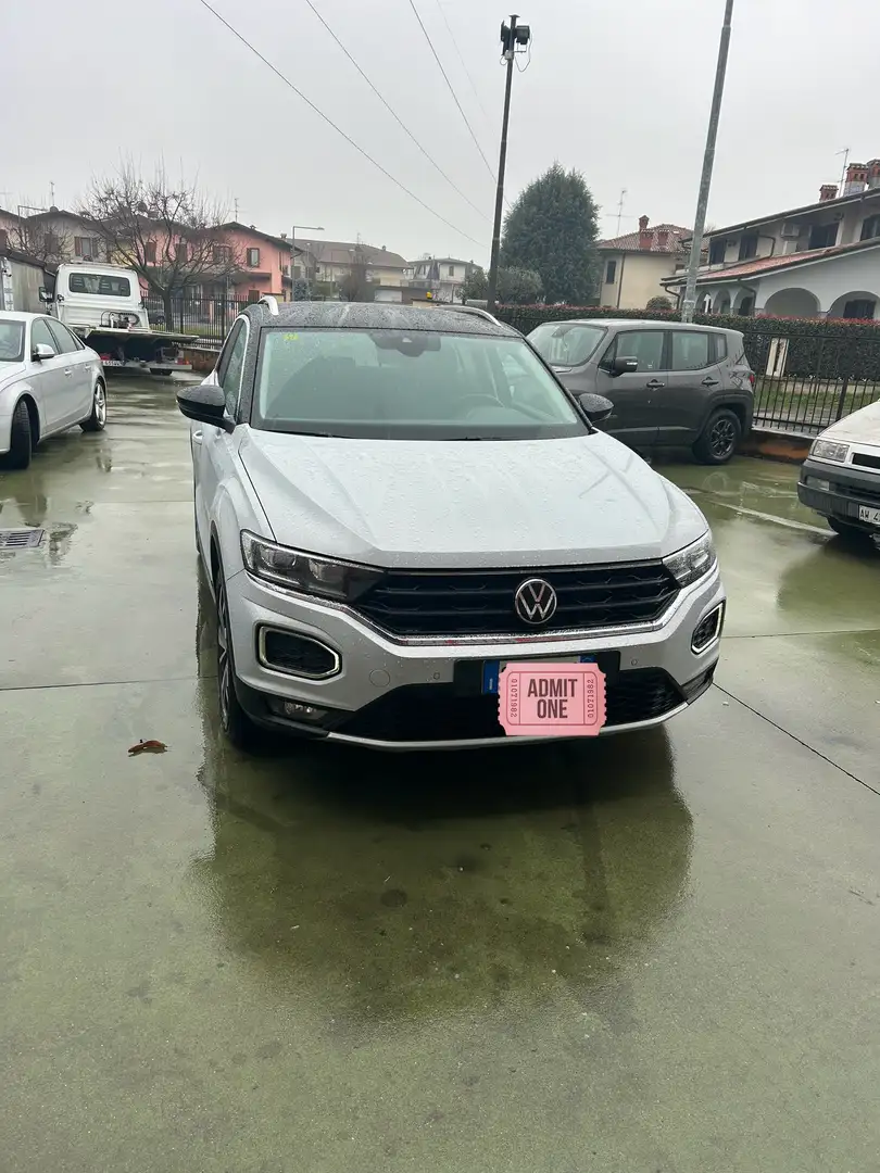 Volkswagen T-Roc 1.5 tsi Sport dsg - 2
