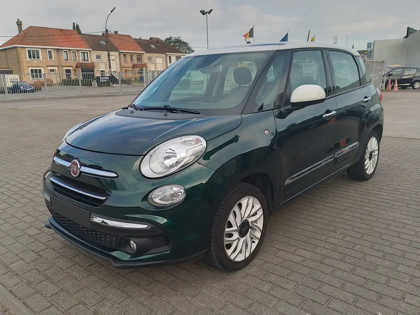 Fiat 500L 0.9TwinAir Lounge Grün - 1