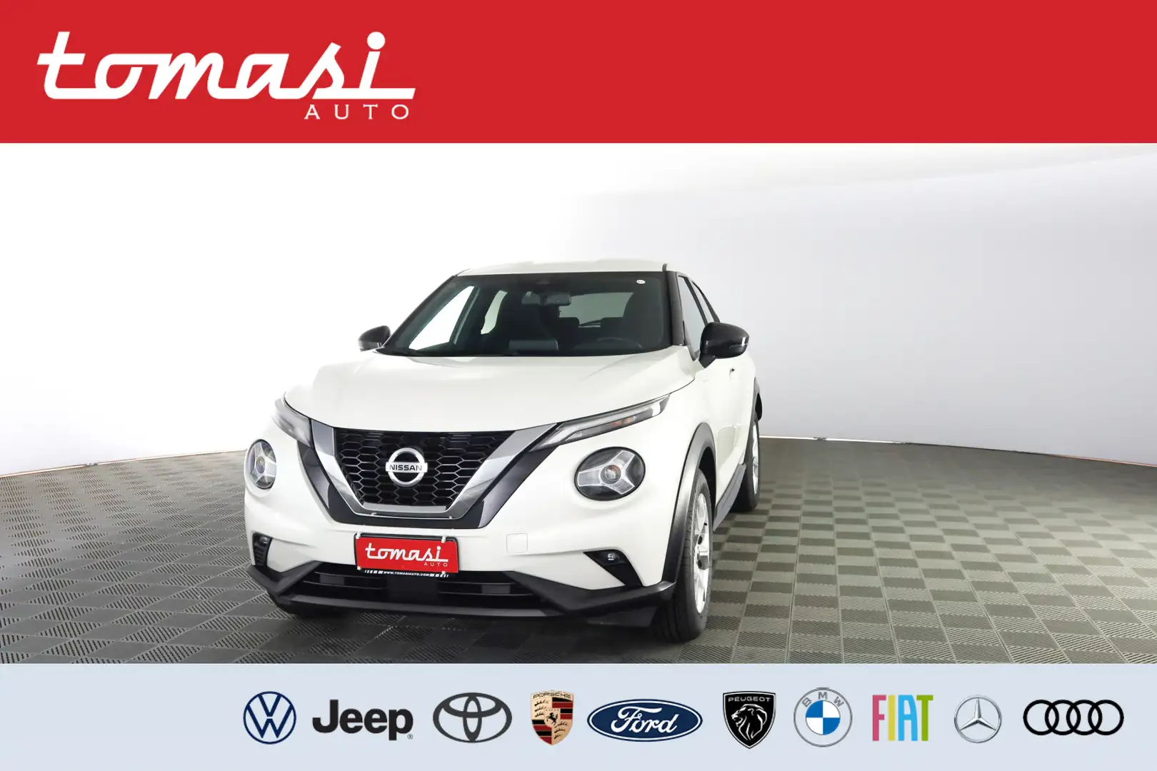 Nissan Juke 1.0 DIG-T N-Connecta Bianco - 1
