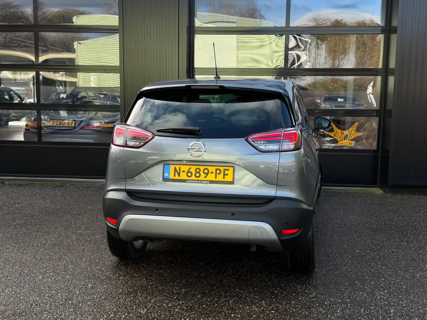 Opel Crossland X 1.2 Innovation Led Cruise Clima Stoelverw. Grau - 2