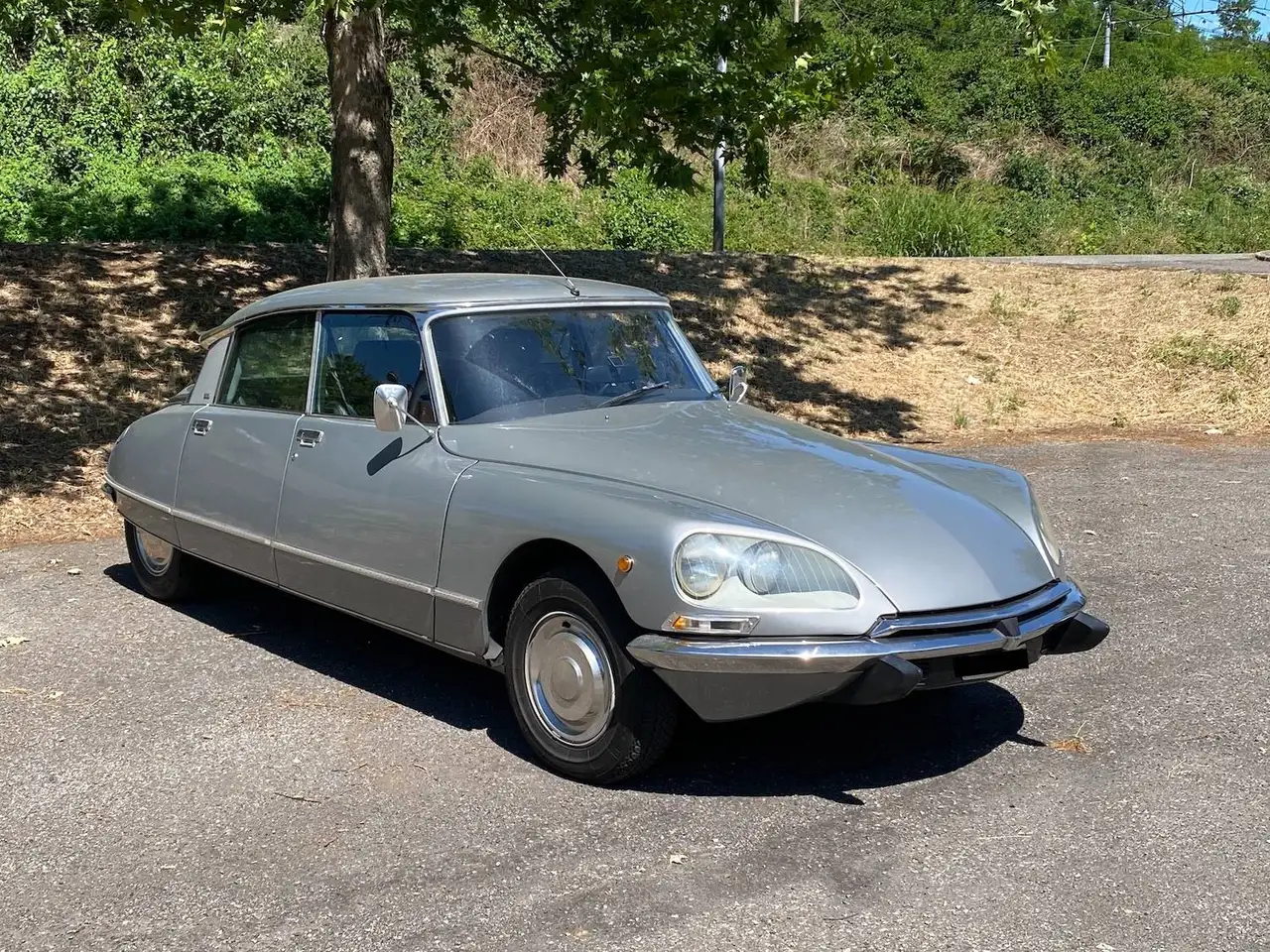 Citroen DS 23 Pallas - carburatore, foto 3