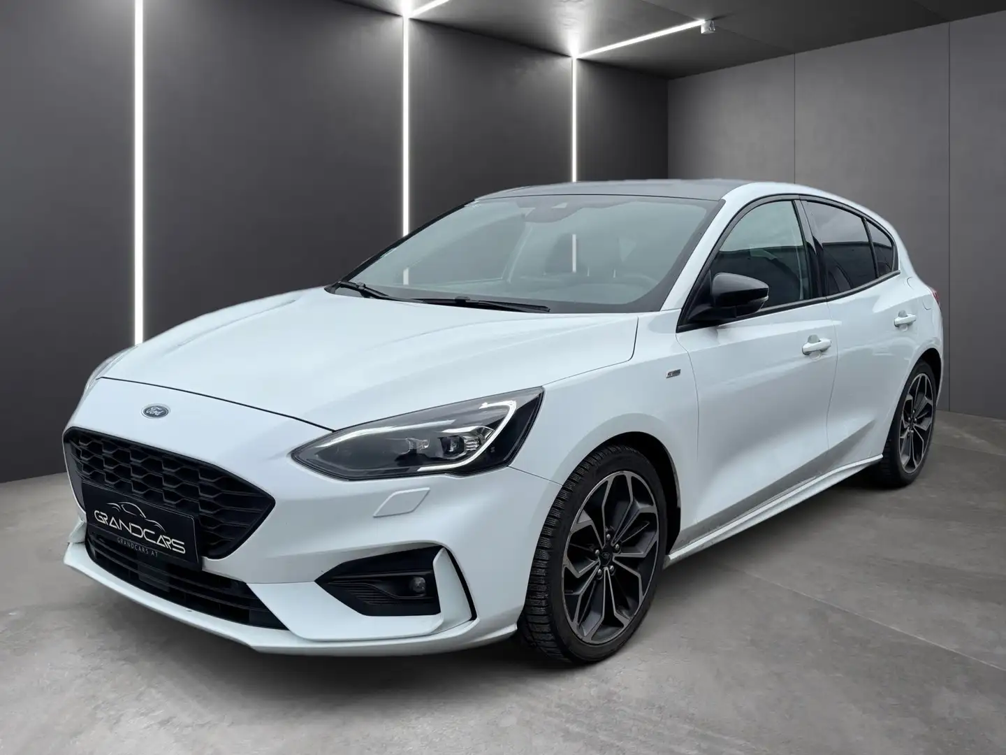 Ford Focus 1,0 EcoBoost ST-Line Aut. Blanc - 1