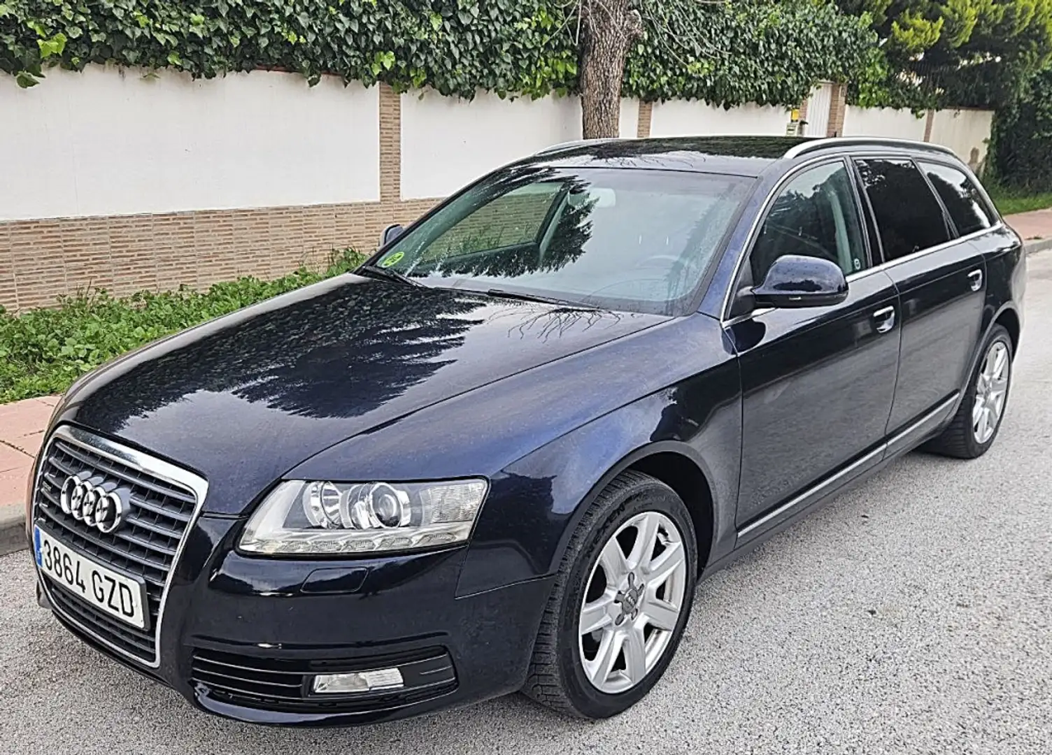 Audi A6 Avant 2.7TDI Corporate quattro Tip. Azul - 1