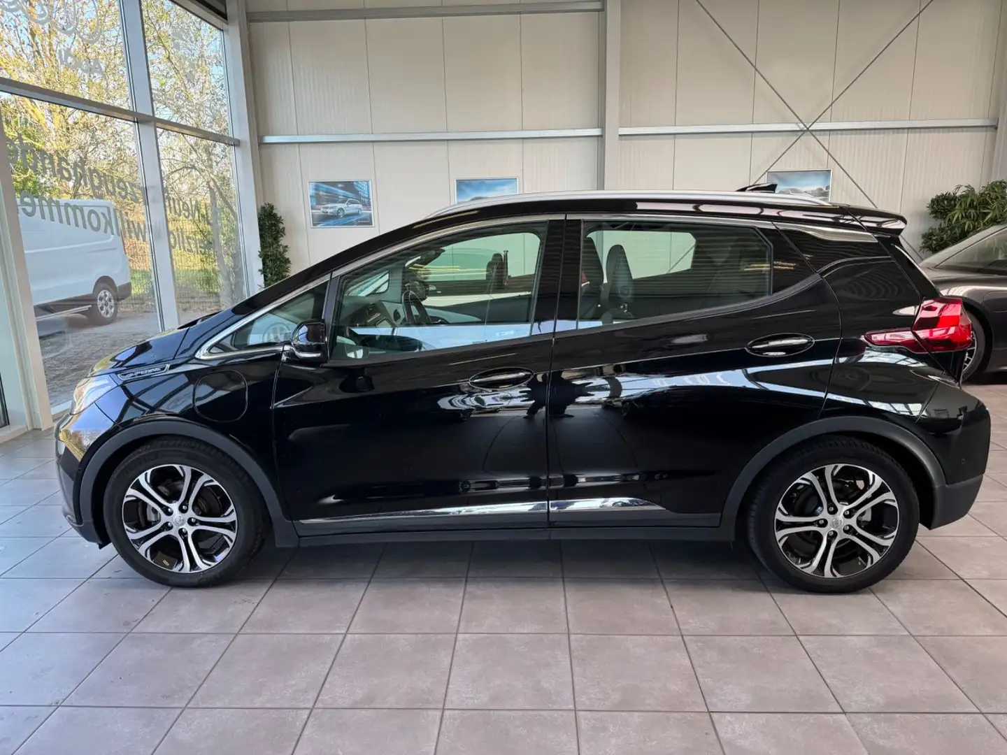 Opel Ampera Ampera -e Executive 60 KWH/NEU BATTERIE Černá - 2