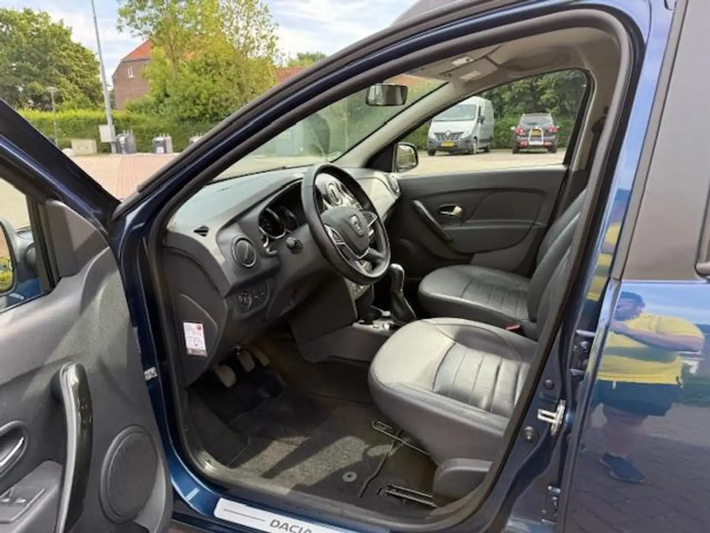 Dacia Logan MCV 0.9 TCe Laureate Blauw - 2