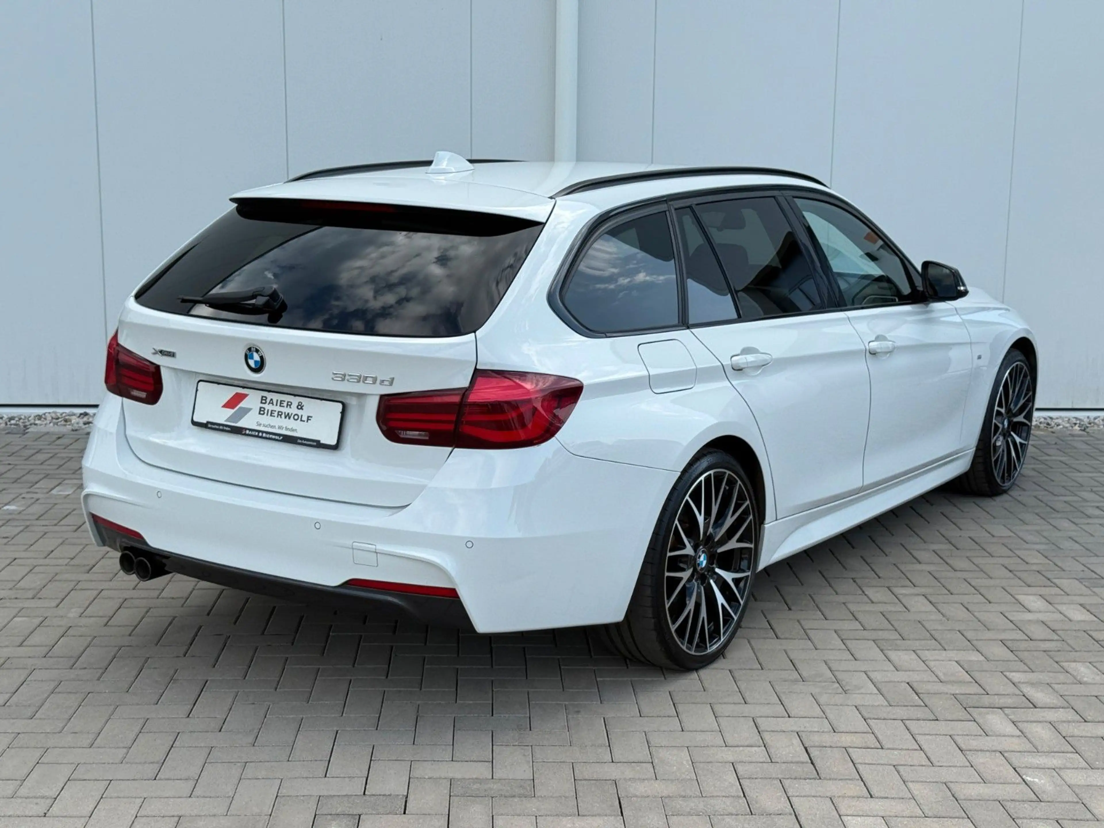 BMW 330 d xDrive M Sport Shadow TOURING LED — photo 4