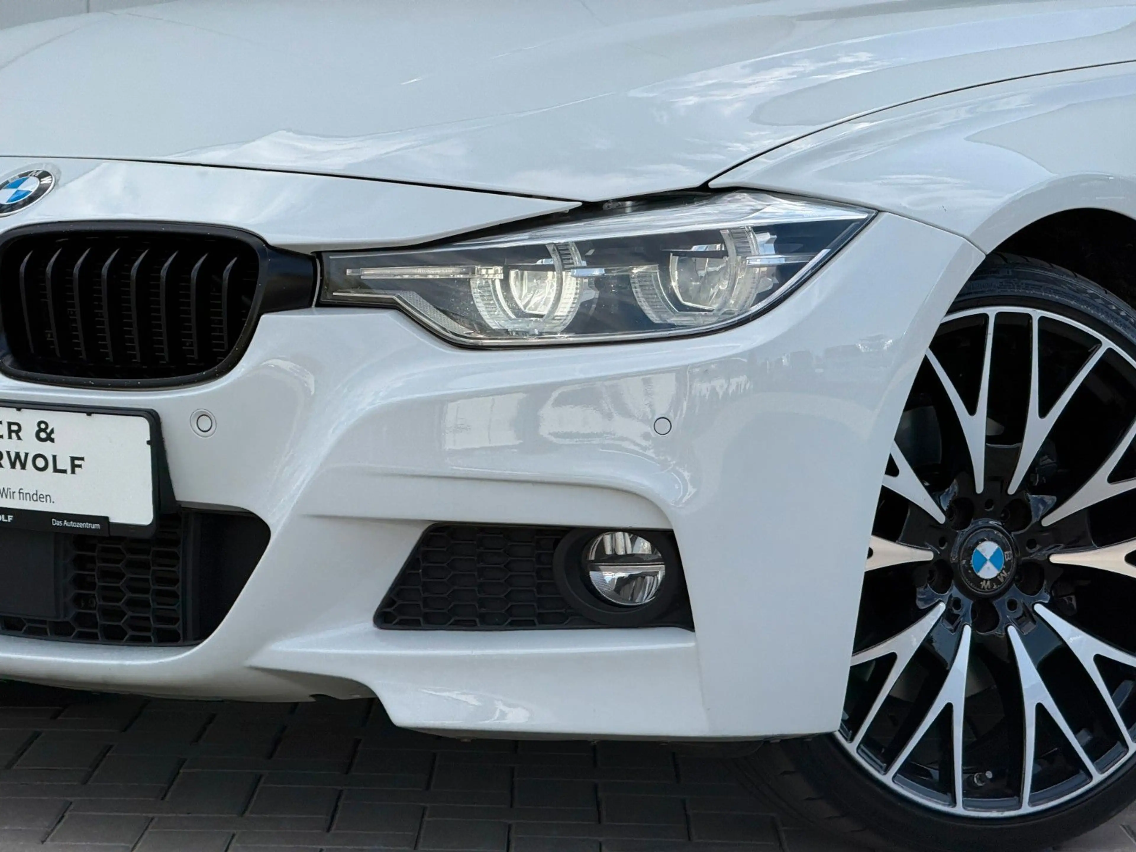 BMW 330 d xDrive M Sport Shadow TOURING LED — photo 8