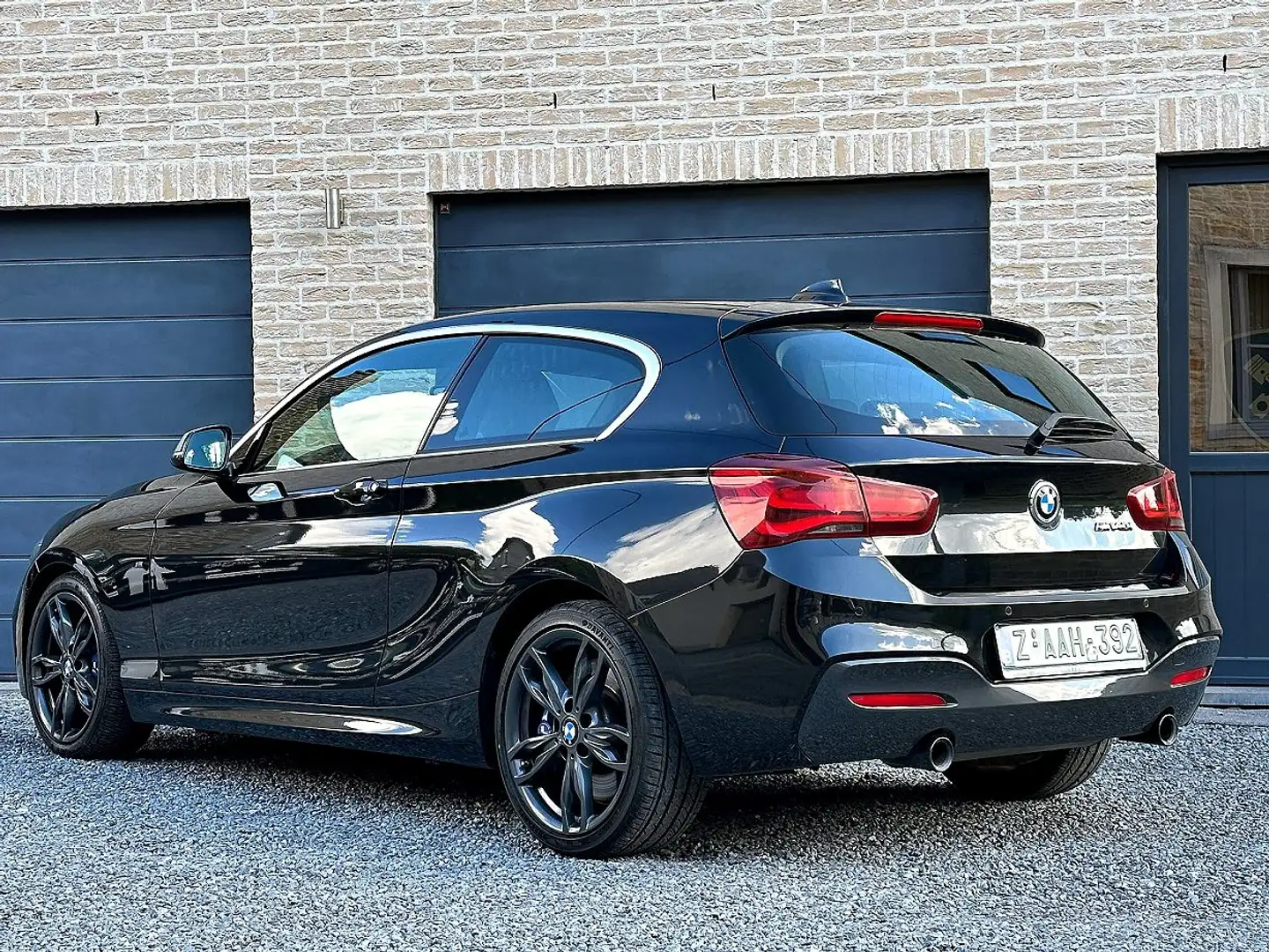 BMW 140 iA M LCI Propu ** FULL BMW SERVICE - ALCANTARA ** Noir - 2