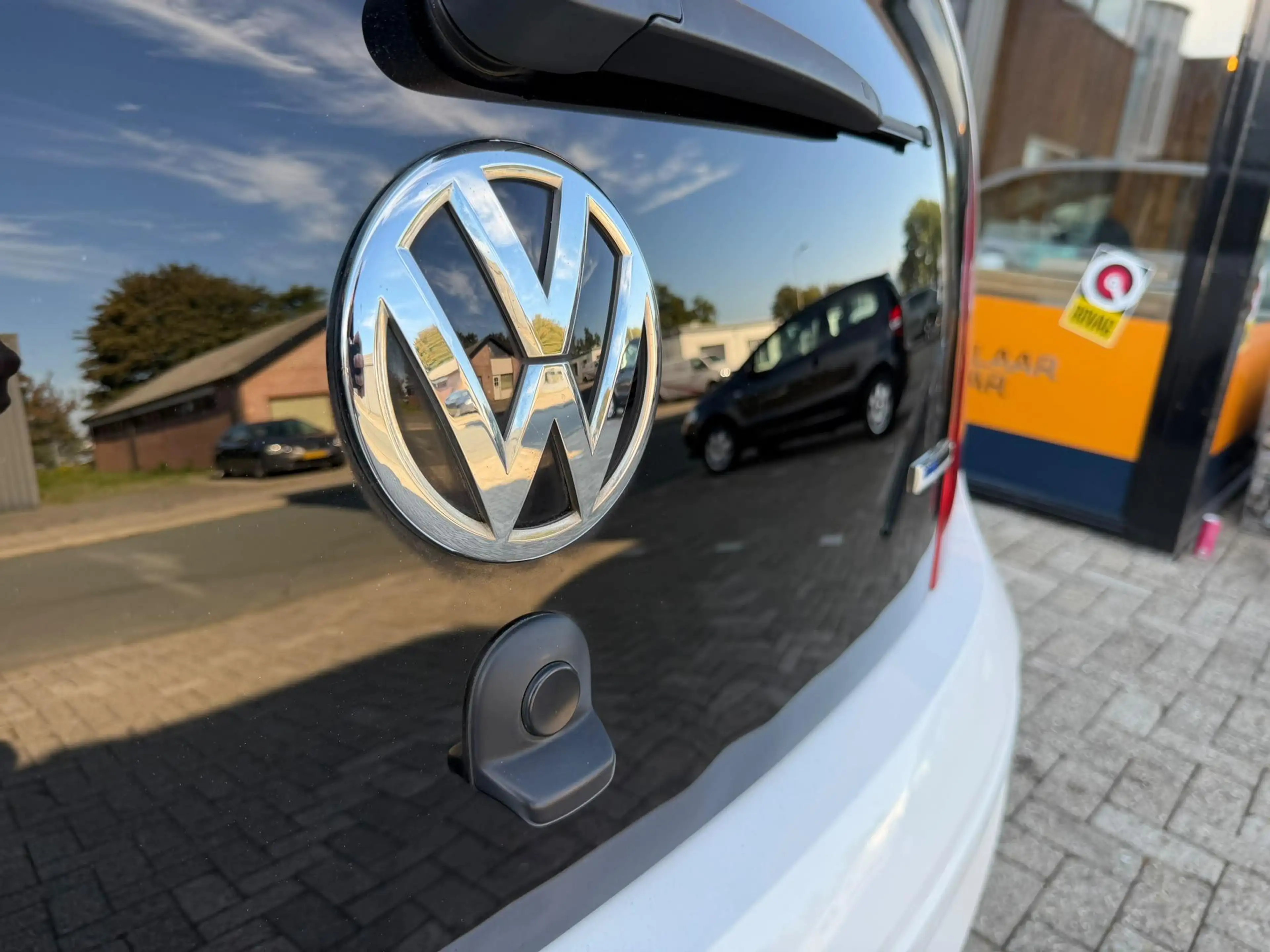 Volkswagen up! 1.0 high up! BlueMotion | 2E EIGENAAR | 62.294 KM — photo 13