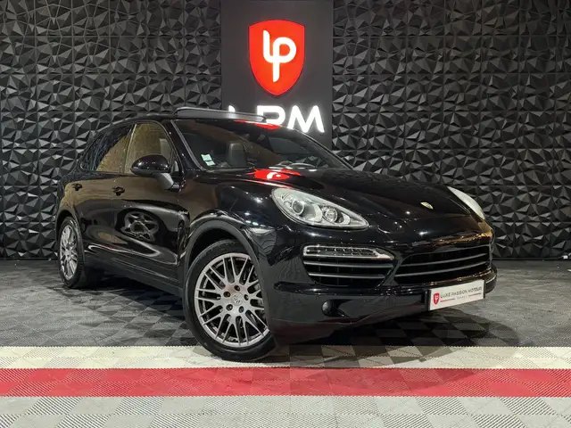 2011 Porsche Cayenne in Black for sale