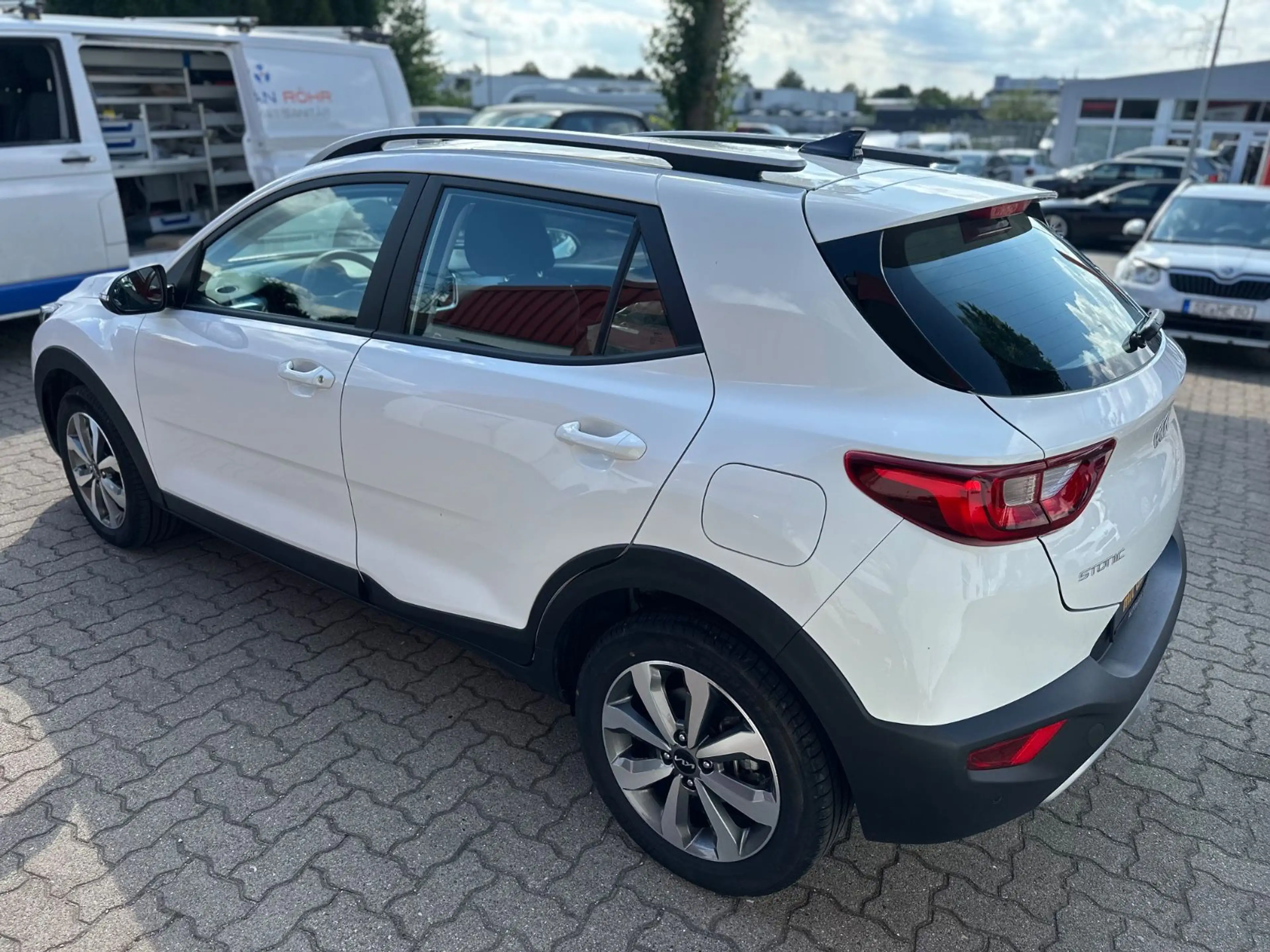 Kia Stonic Vision/NAVI/SHZ/TEMP/KAM/S+W/APPLE CP — photo 7